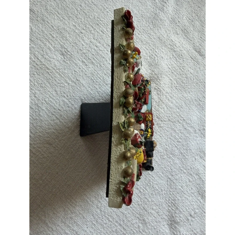 Vintage Resin 3D Christmas Holiday Fireplace Stocking Toys Picture Photo Frame